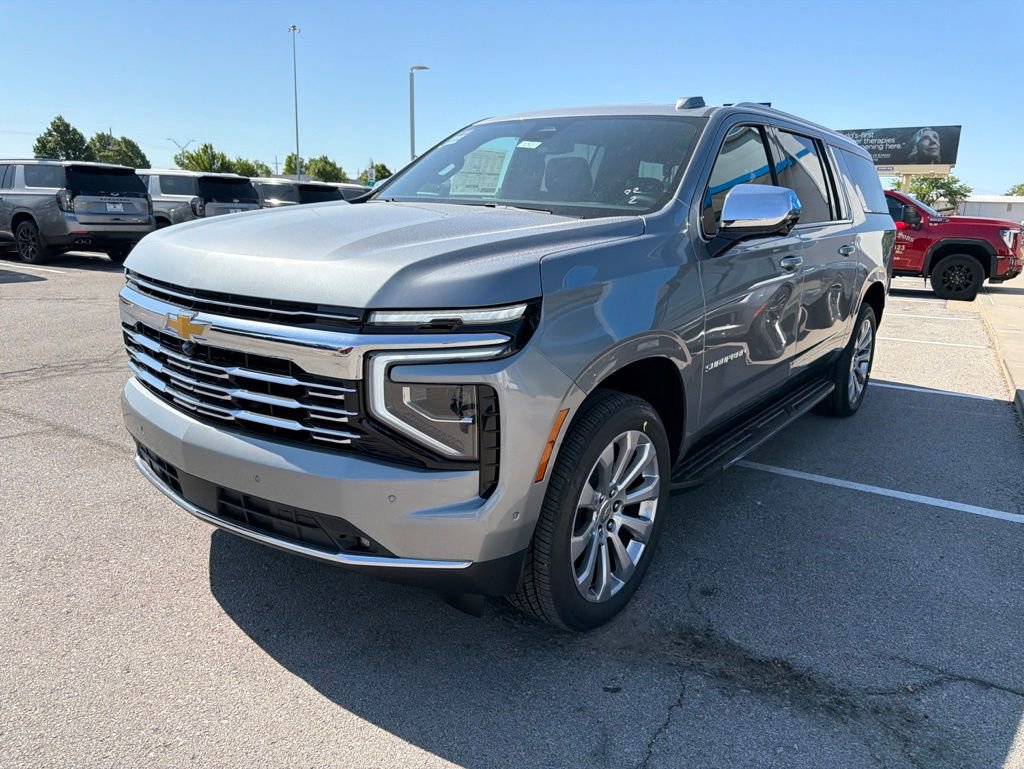 New 2026 Chevrolet Suburban Premier w/ Sun And Tow Package AWD/4WD image 7