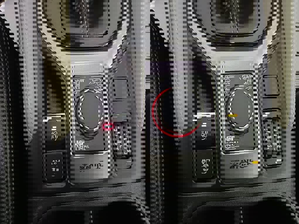 Used 2020 Subaru Forester Limited image 44