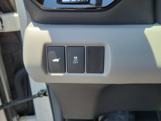 Certified 2025 Honda Pilot Touring image 24