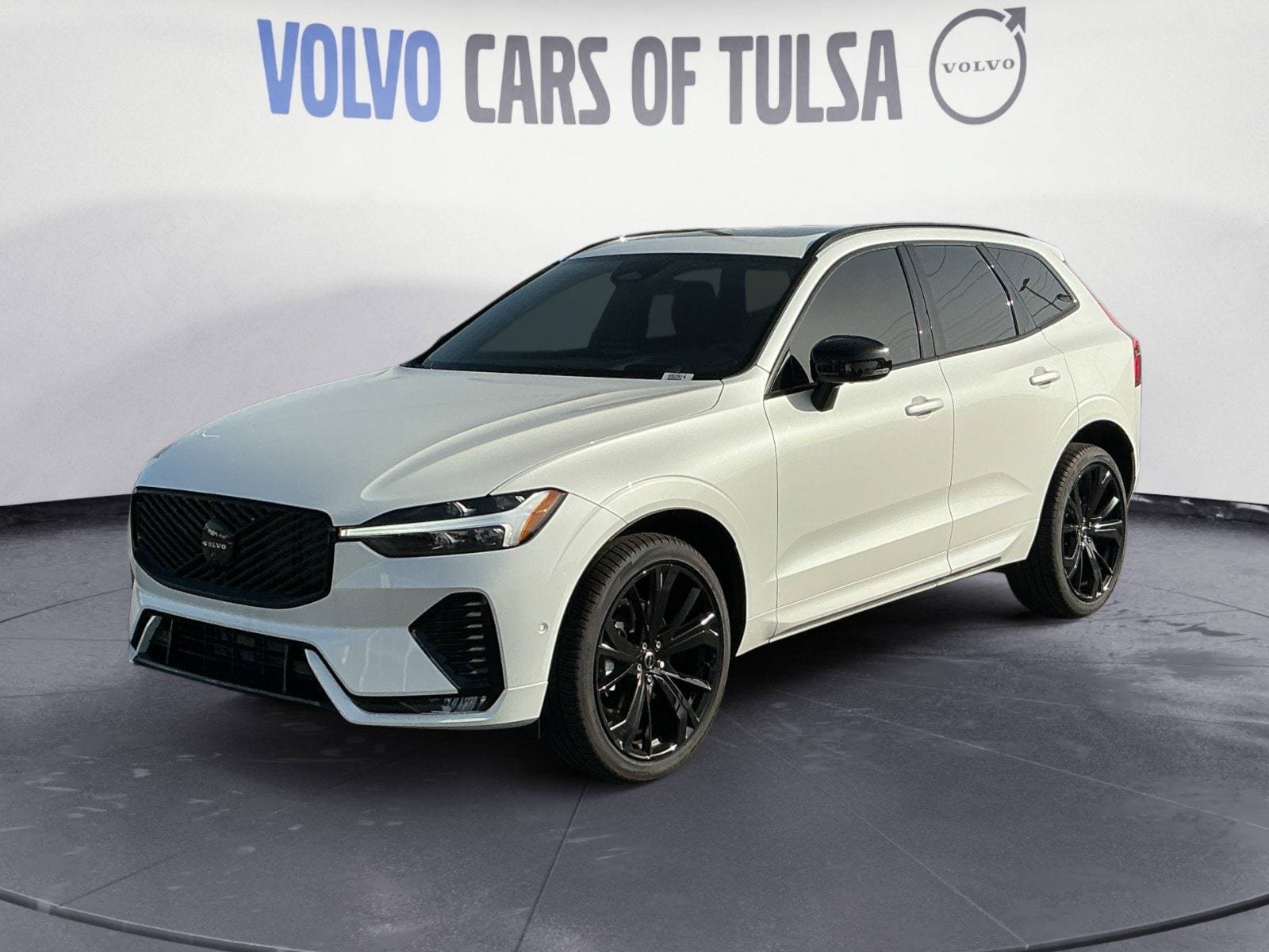 New 2026 Volvo XC60 B5 Ultra w/ Protection Package Premier