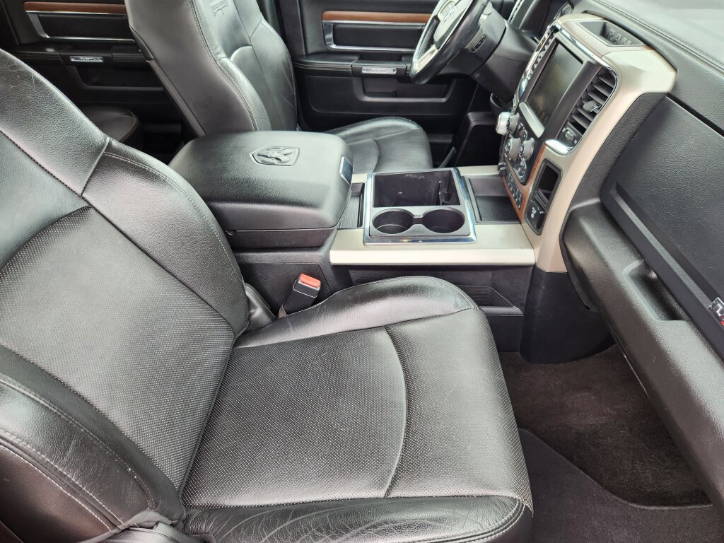 Used 2015 RAM 1500 Laramie w/ Convenience Group AWD/4WD image 13