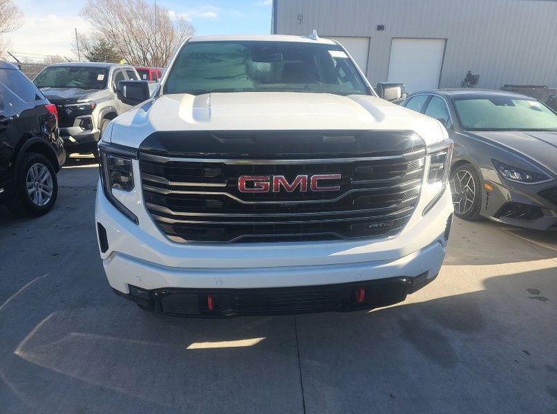 Used 2025 GMC Sierra 1500 AT4 image 7