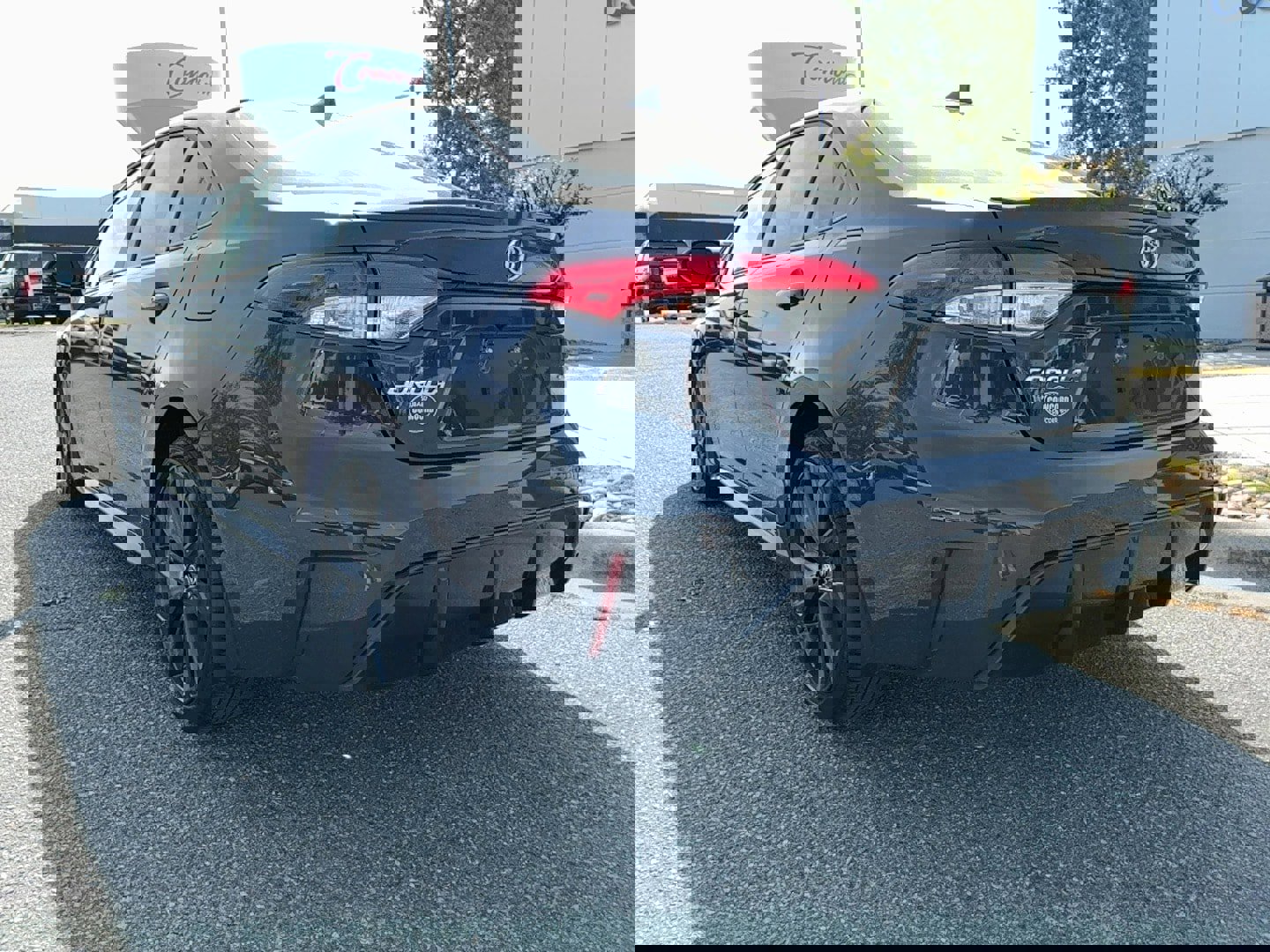 Used 2025 Toyota Corolla SE image 9