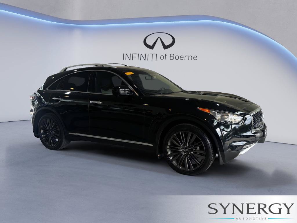 Used 2017 INFINITI QX70 2WD w/ Limited Package image 3