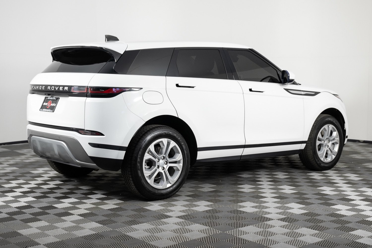 Used 2020 Land Rover Range Rover Evoque S AWD/4WD image 8