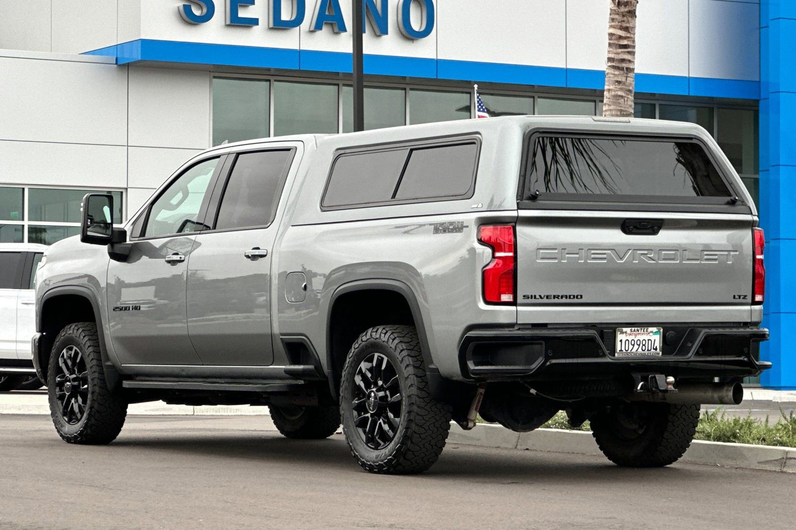 Used 2025 Chevrolet Silverado 2500 LTZ w/ Trail Boss Package image 6