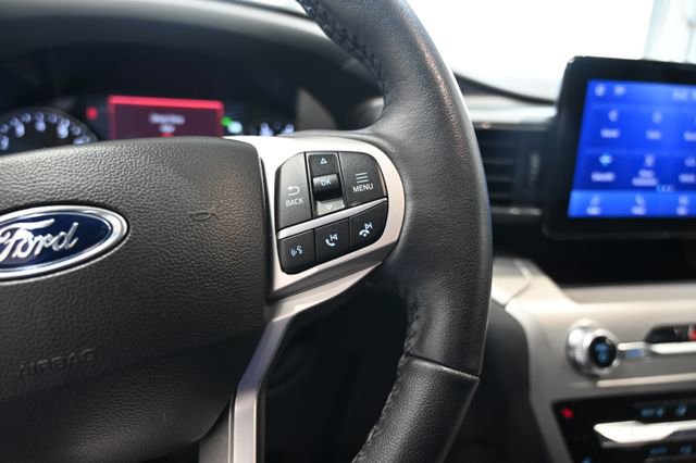 Used 2022 Ford Explorer XLT w/ Equipment Group 202A image 25