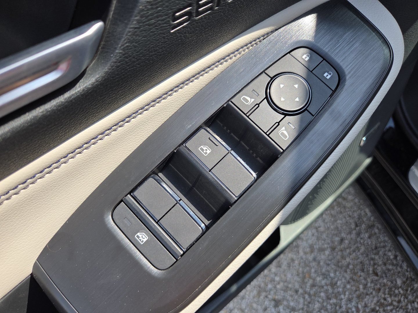 New 2026 Nissan Sentra SL w/ Floor Mat Package FWD image 31