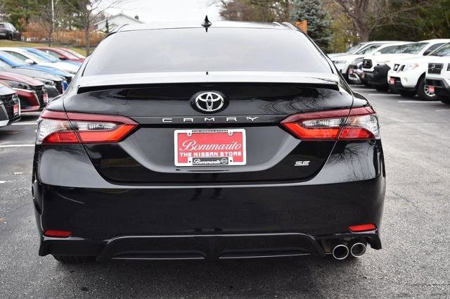 Used 2021 Toyota Camry SE image 6