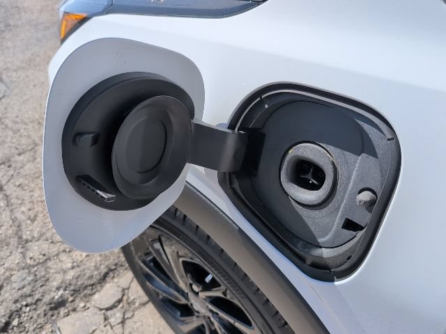 New 2027 Chevrolet Bolt RS FWD image 29