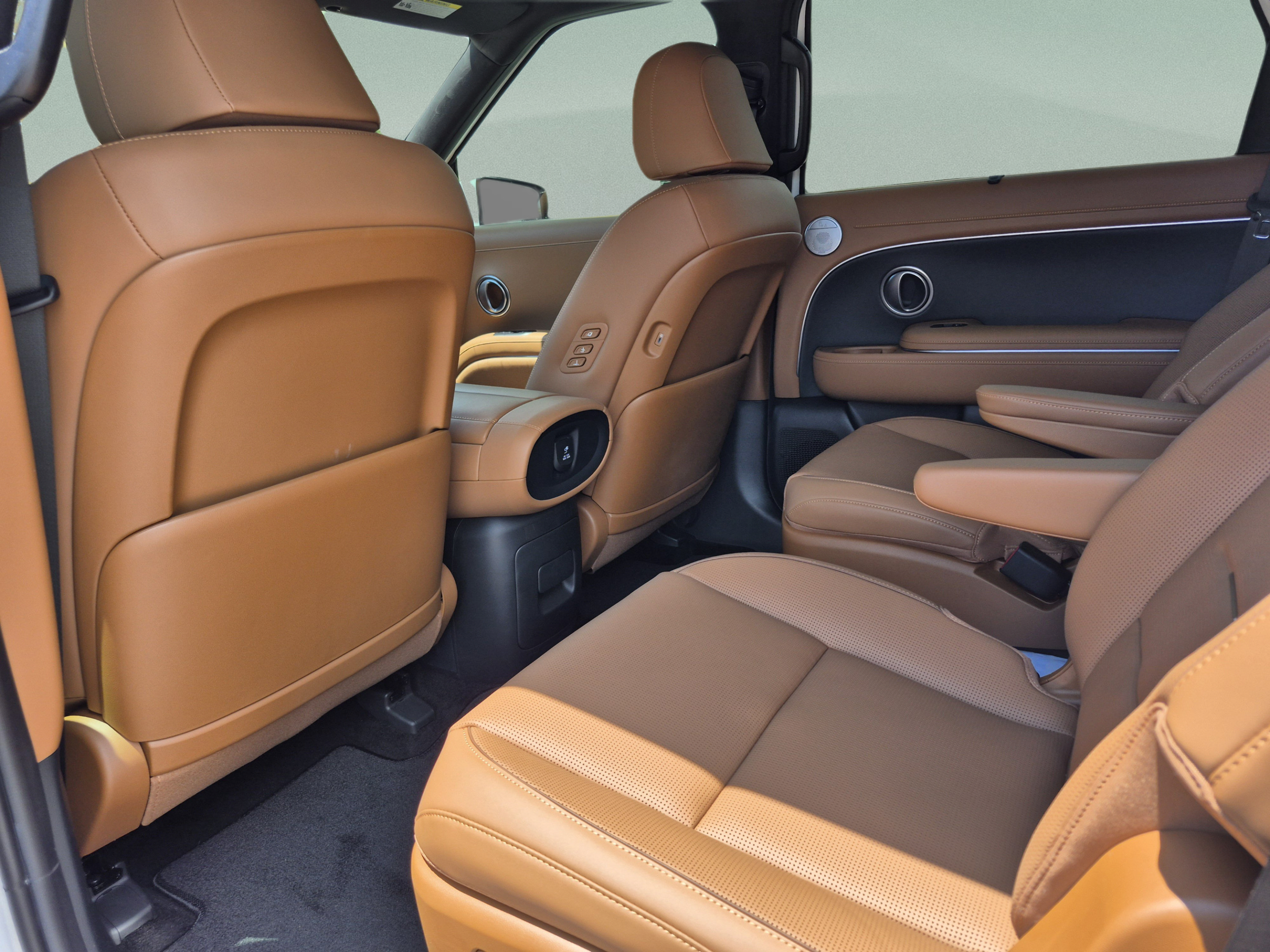 New 2027 Hyundai Palisade Calligraphy FWD image 17