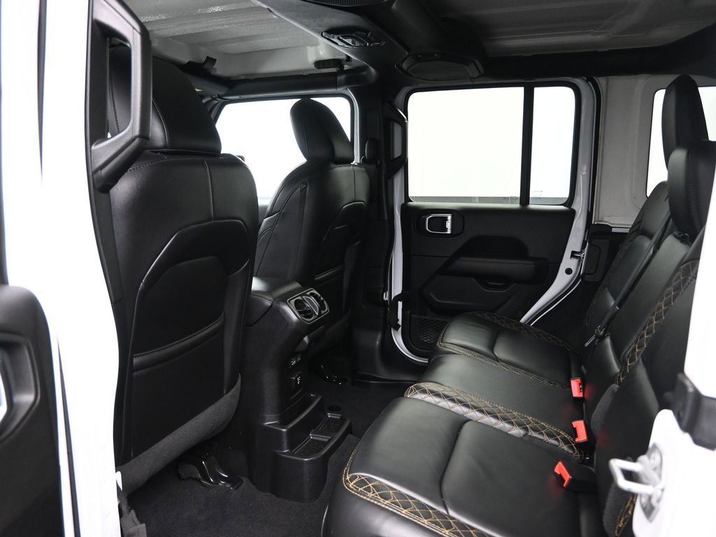 Used 2021 Jeep Wrangler Unlimited Sahara image 31