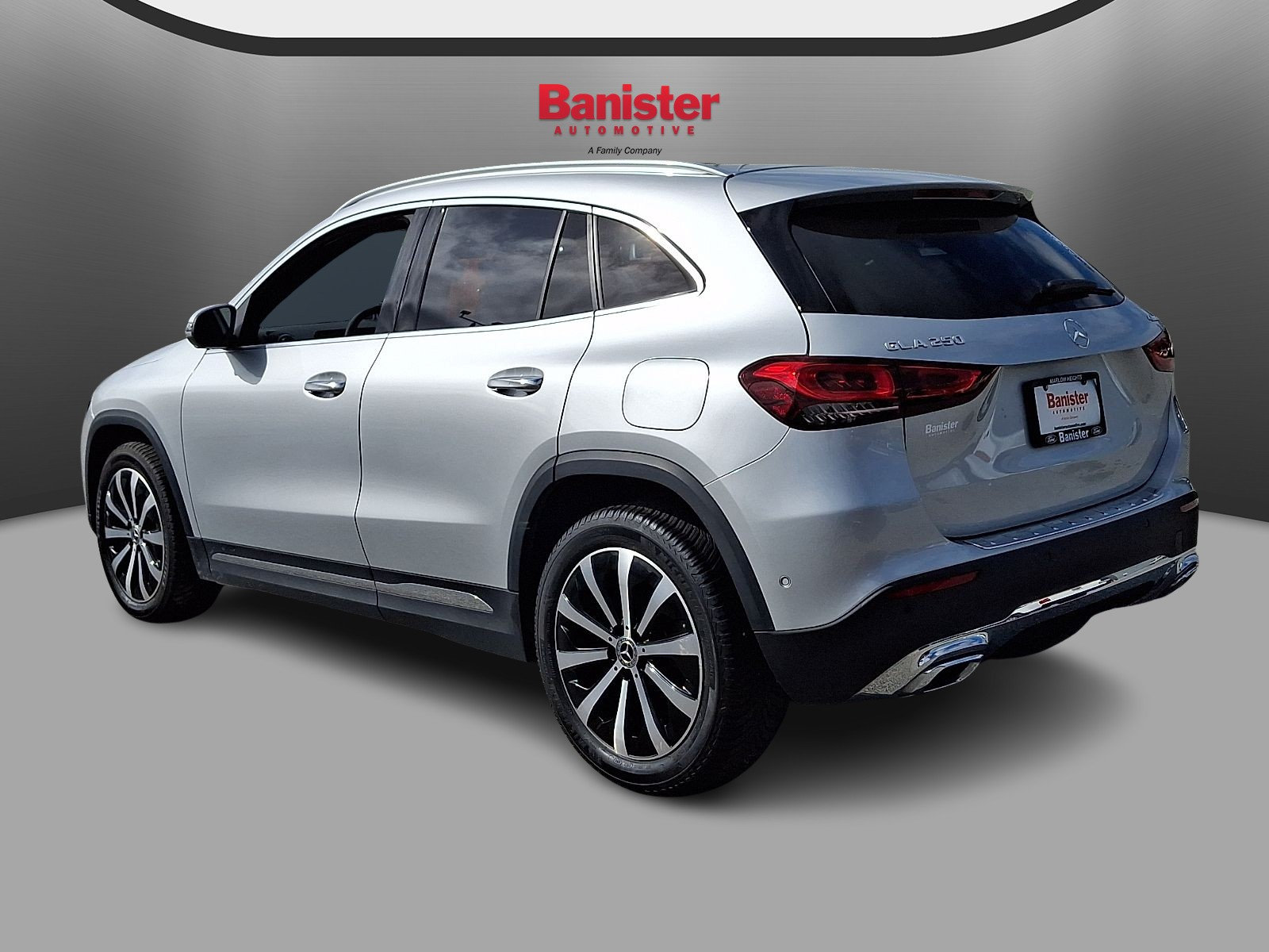 Used 2023 Mercedes-Benz GLA 250 4MATIC image 6