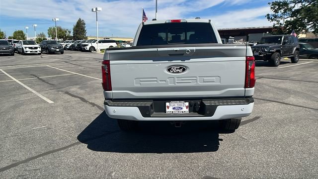 New 2026 Ford F150 XLT w/ Equipment Group 302A MID AWD/4WD image 4