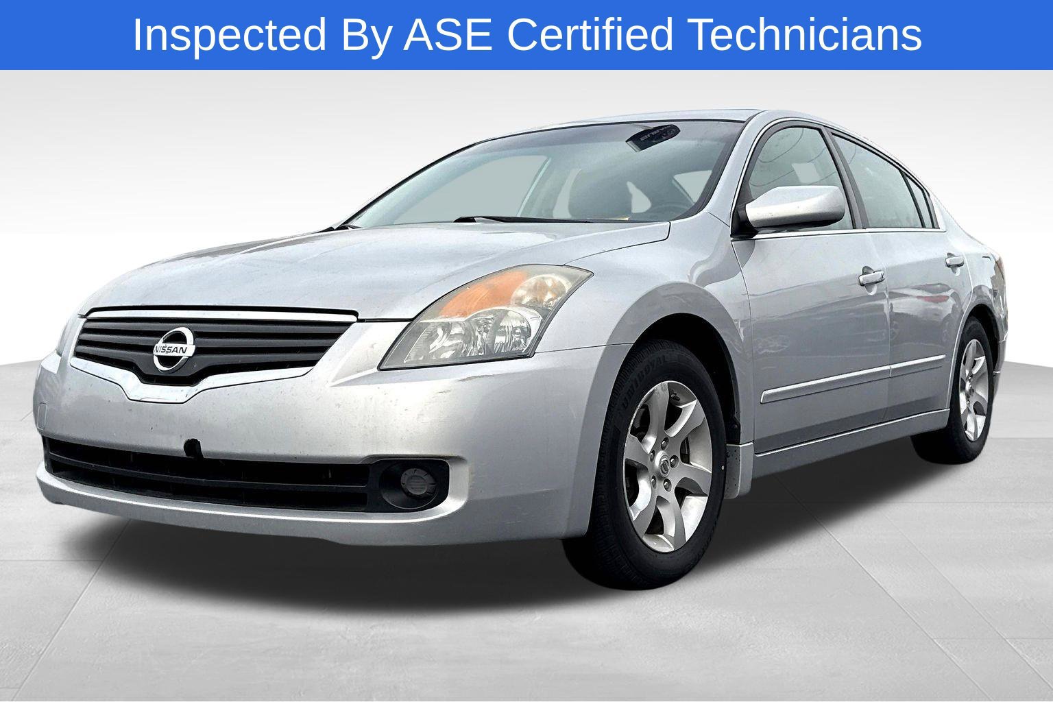 Used 2008 Nissan Altima 2.5 SL w/ SL Pkg FWD image 2