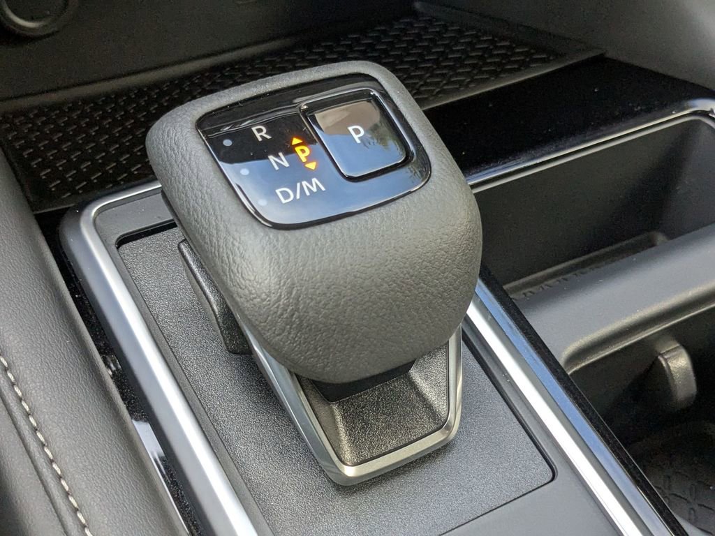 New 2025 Nissan Pathfinder SV image 22