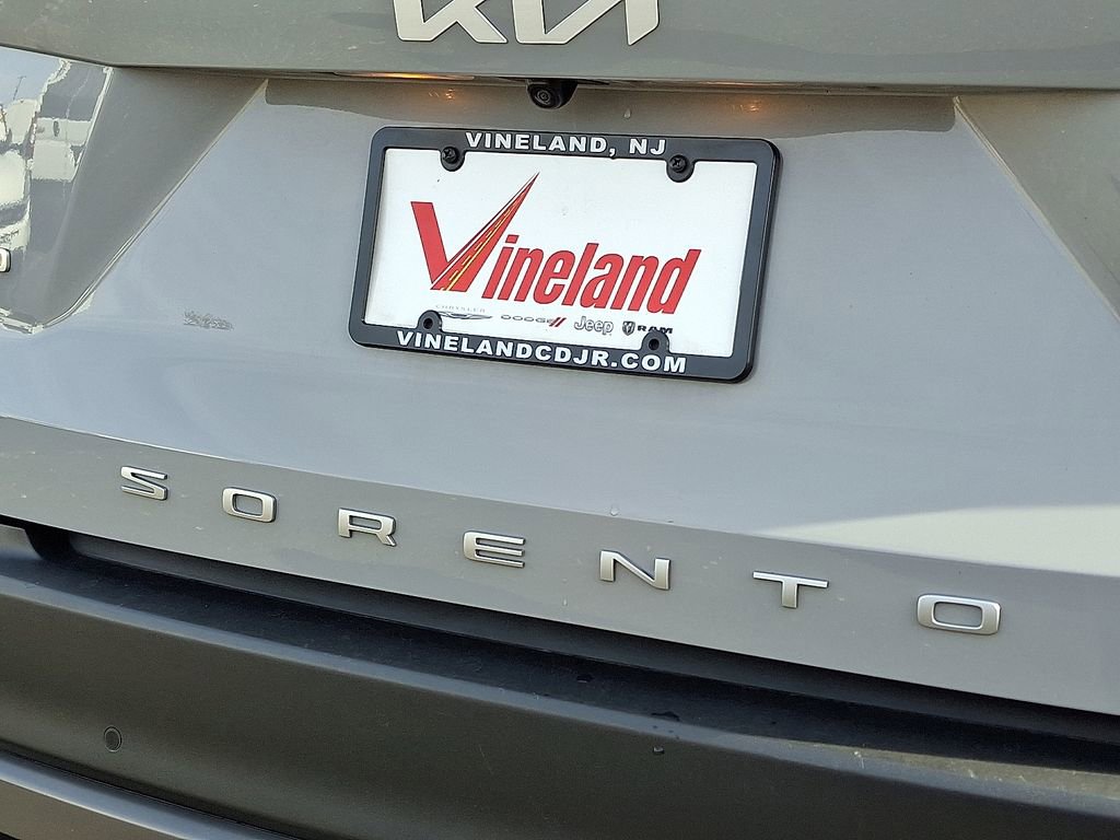 Used 2022 Kia Sorento S image 30