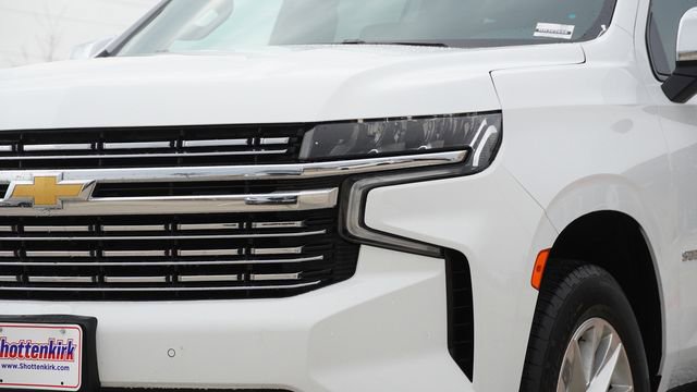 Used 2024 Chevrolet Suburban Premier image 4