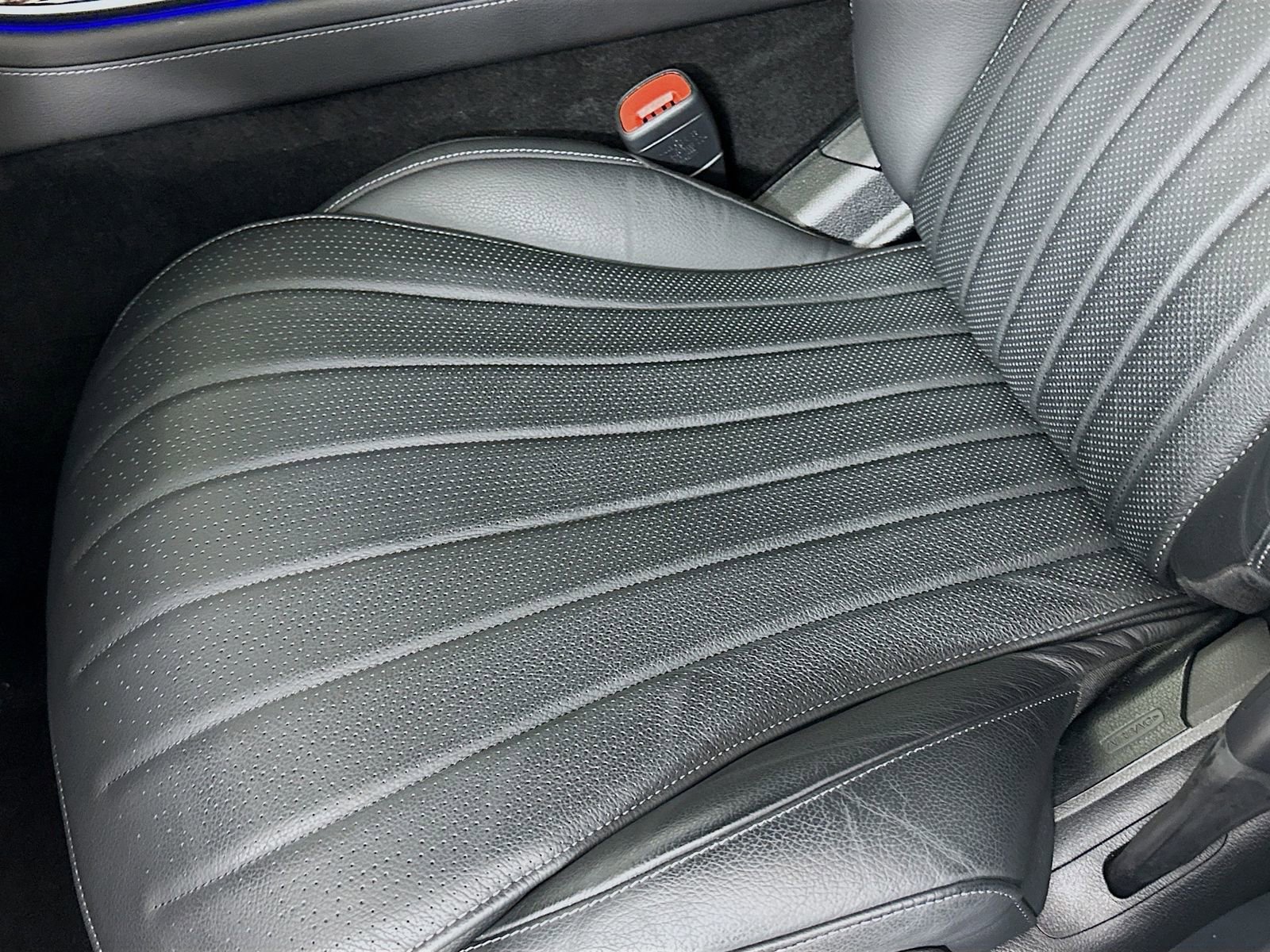 Used 2022 Mercedes-Benz S 580 4MATIC Sedan image 25
