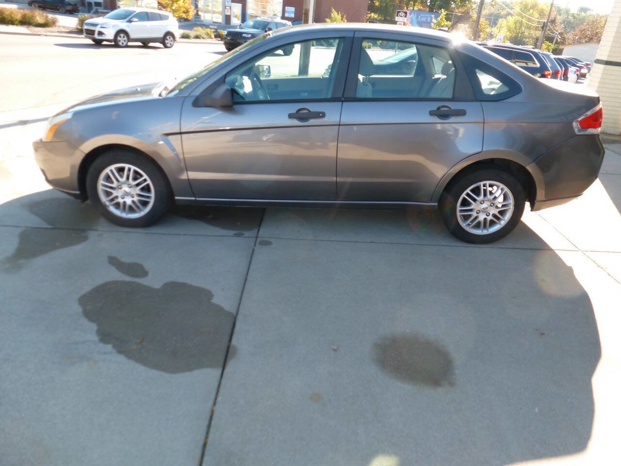 Used 2009 Ford Focus SE image 6