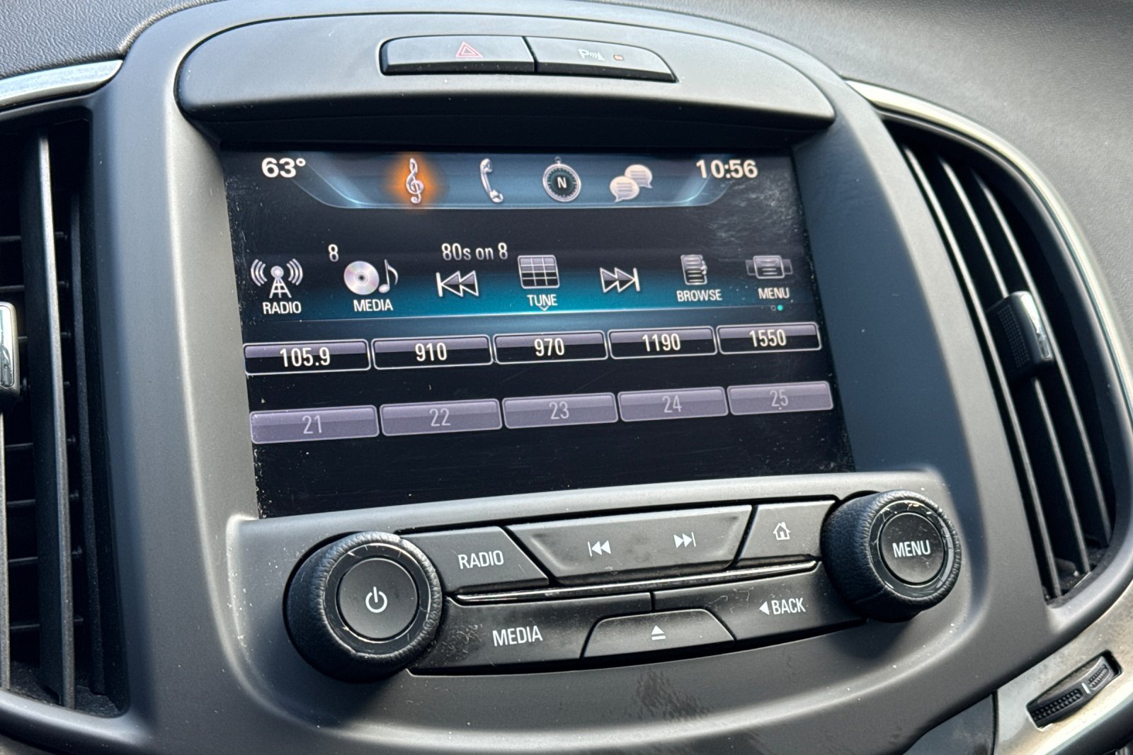 Used 2016 Buick LaCrosse Leather FWD image 17