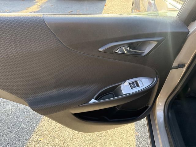 Used 2023 Chevrolet Malibu LT image 18
