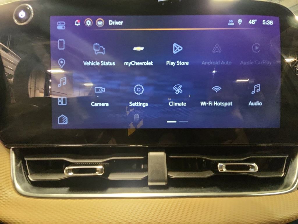 Certified 2026 Chevrolet Equinox ACTIV w/ Convenience Package III image 16