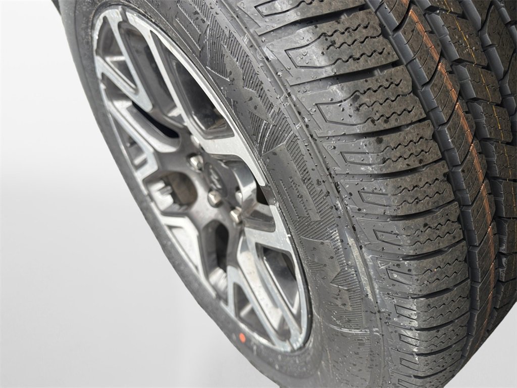 Certified 2025 RAM 1500 Laramie image 19