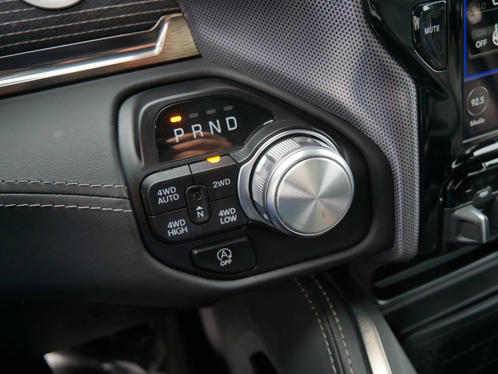 Used 2021 RAM 1500 Limited AWD/4WD image 19
