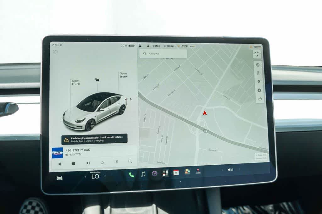 Used 2022 Tesla Model 3 Long Range AWD/4WD image 26