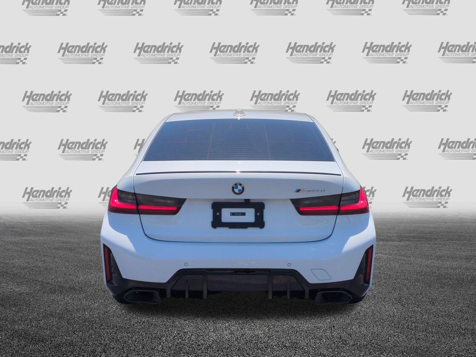 Used 2025 BMW M340i w/ Premium Package RWD image 9