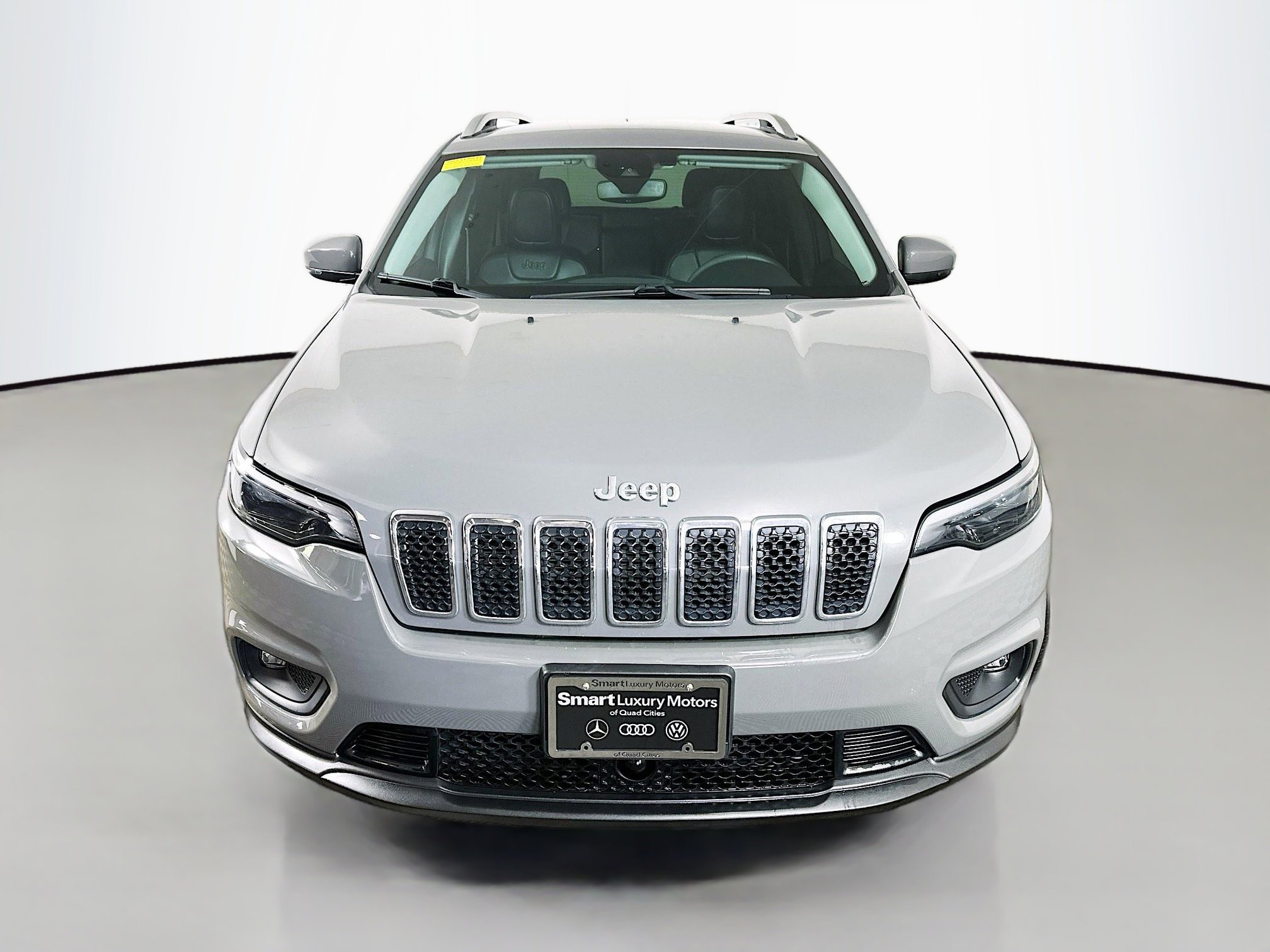 Used 2021 Jeep Cherokee Latitude Lux AWD/4WD image 2