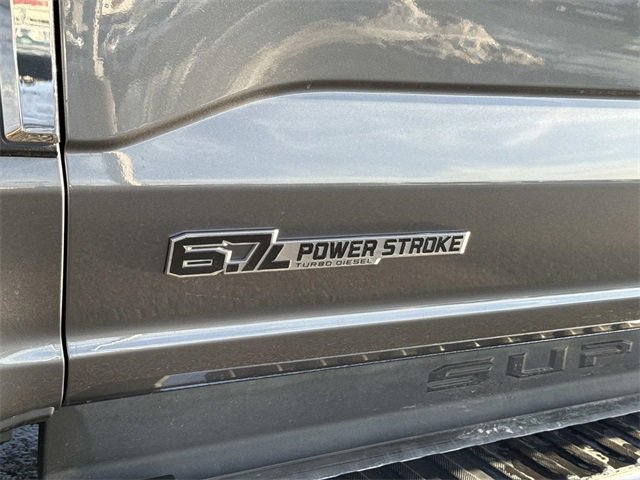 Used 2023 Ford F350 Lariat w/ Chrome Package image 12