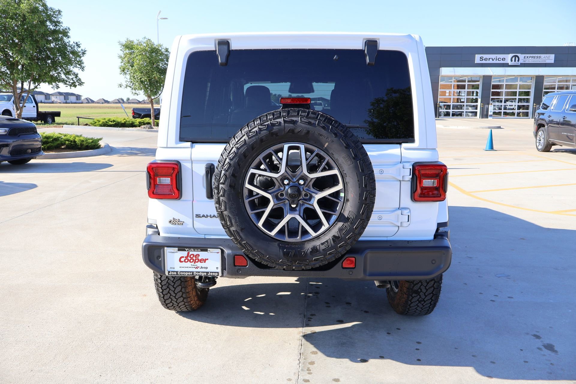 New 2026 Jeep Wrangler Unlimited Sahara AWD/4WD image 22