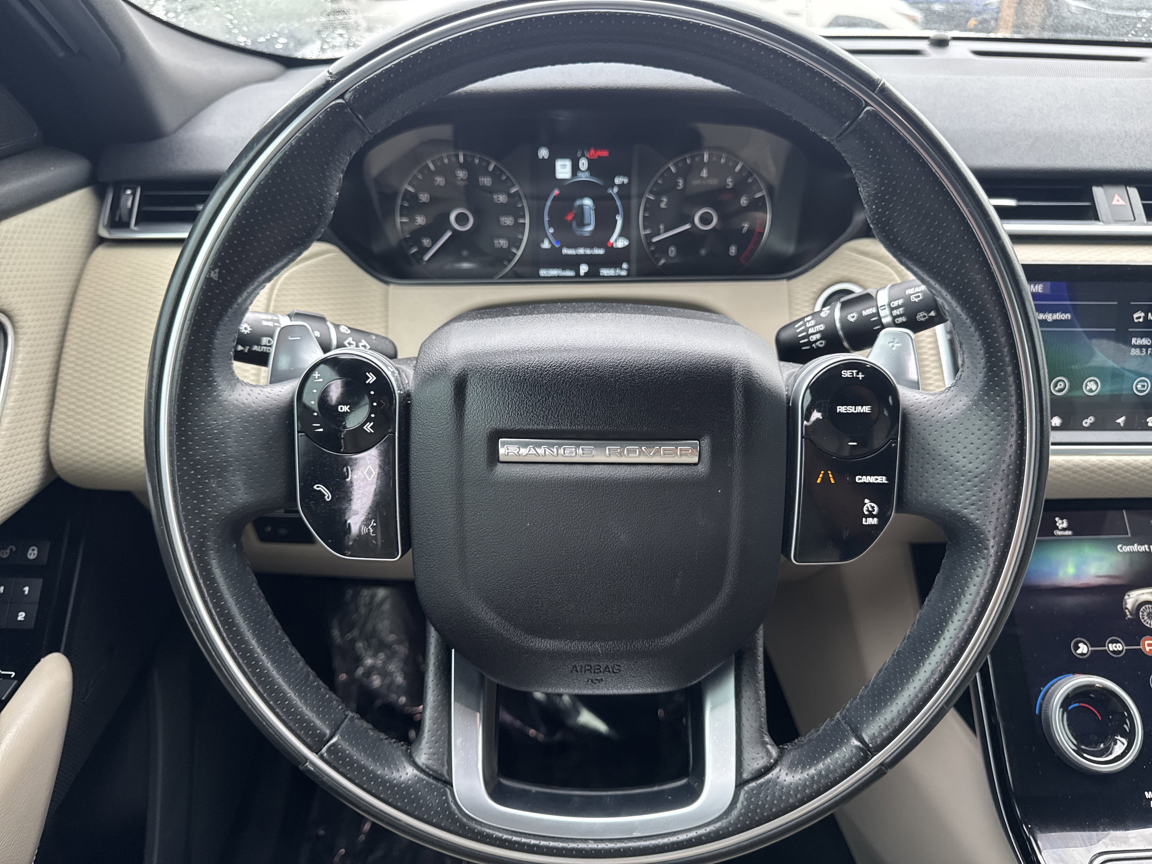 Used 2020 Land Rover Range Rover Velar R-Dynamic S image 12