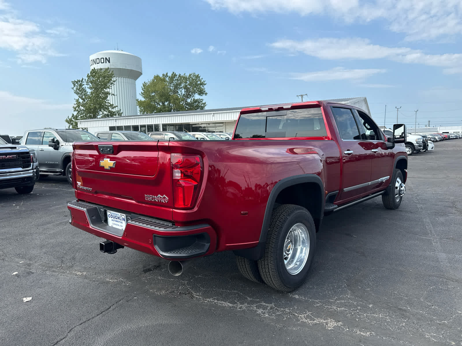 New 2026 Chevrolet Silverado 3500 High Country w/ High Country Premium Package AWD/4WD image 5