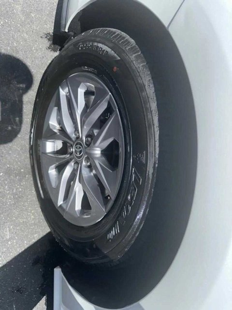 Used 2023 Toyota Sienna XLE image 18