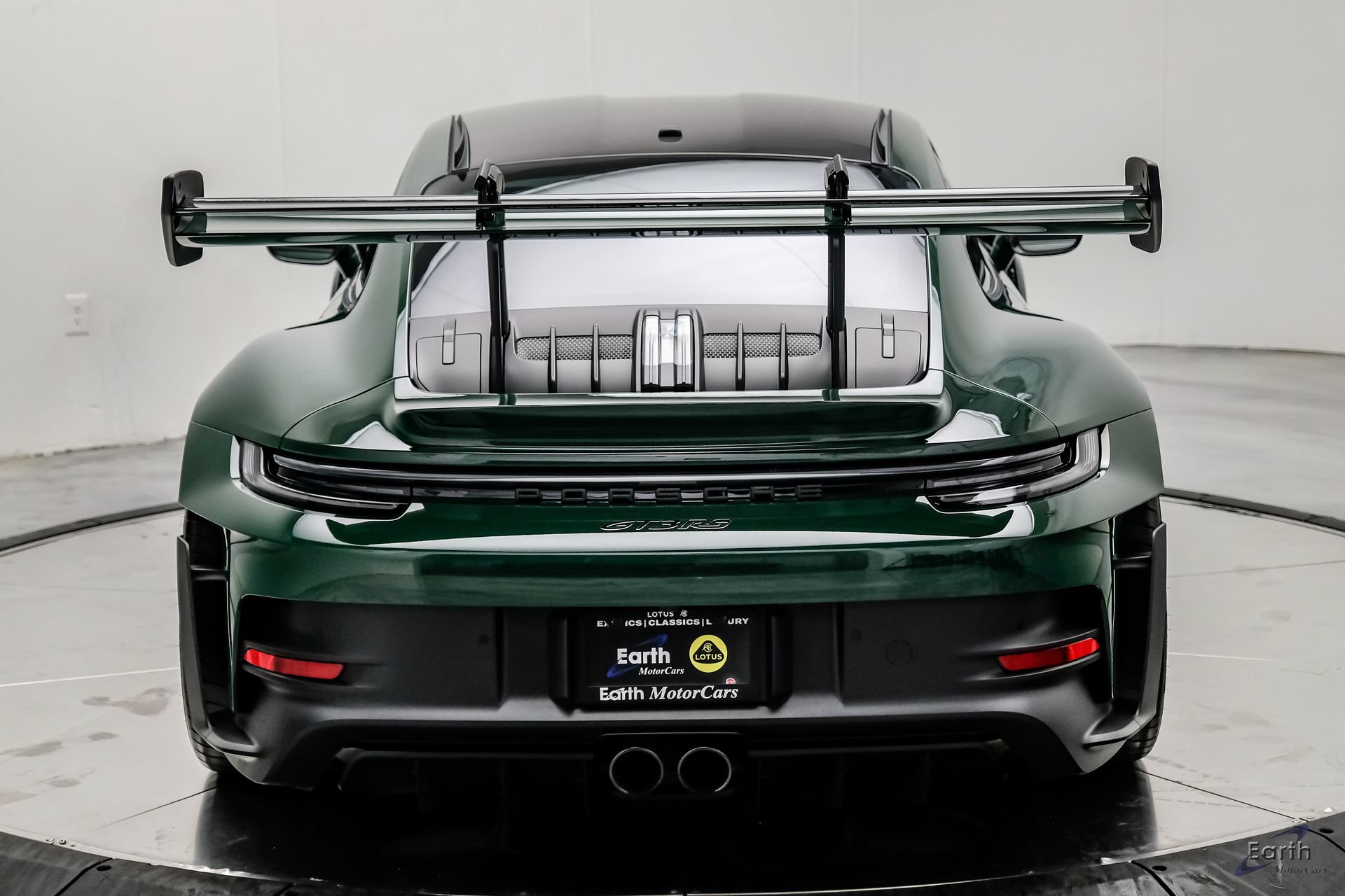 Used 2025 Porsche 911 GT3 RS RWD image 16