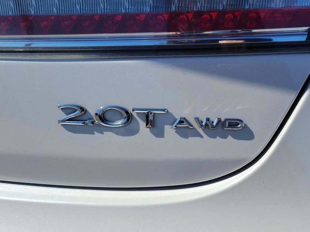 Used 2017 Lincoln MKZ Reserve image 12