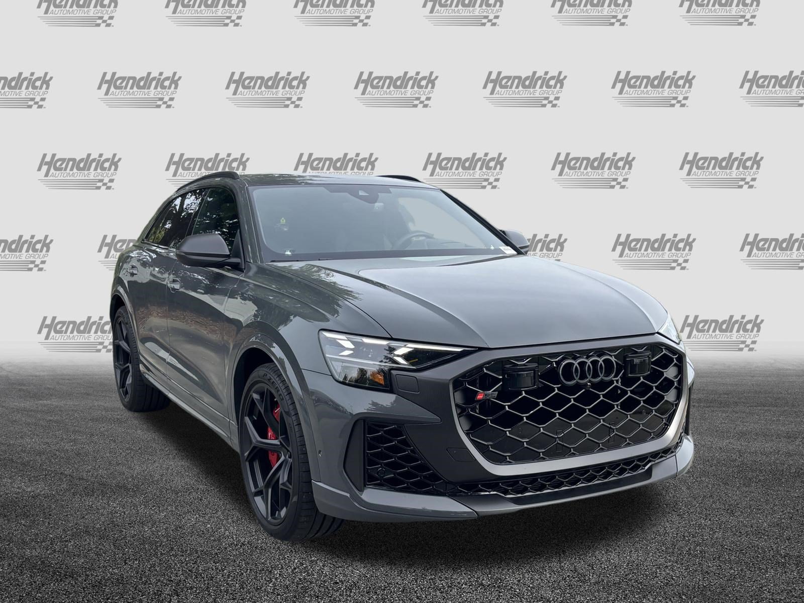 Certified 2026 Audi RS Q8 performance AWD/4WD image 2