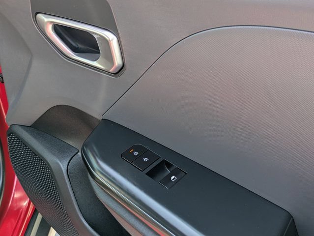 Used 2025 Kia K4 FWD image 18