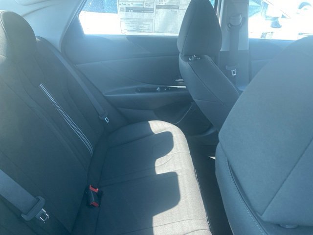 New 2025 Hyundai Elantra Blue image 31