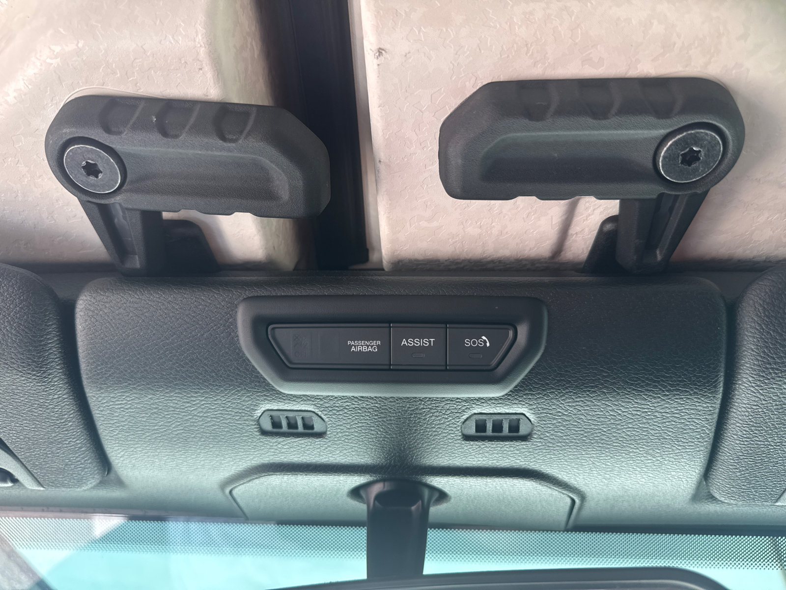 Used 2023 Jeep Gladiator Sport AWD/4WD image 10