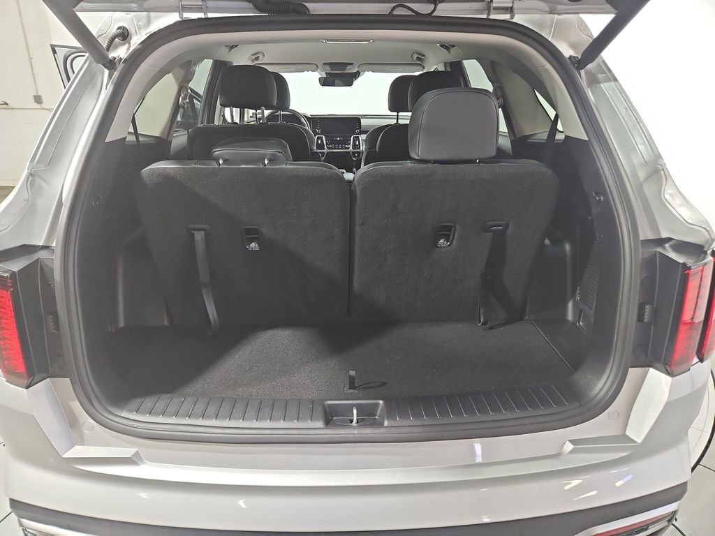 Used 2023 Kia Sorento EX image 23