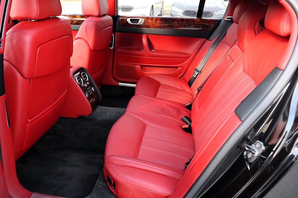 Used 2006 Bentley Flying Spur Flying Spur AWD/4WD image 22