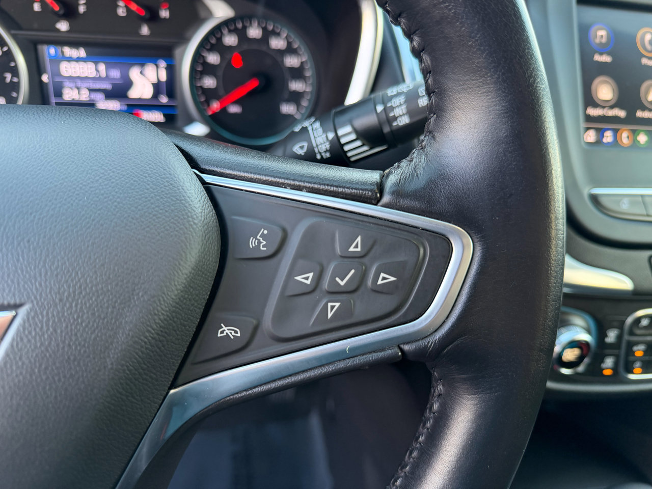 Used 2022 Chevrolet Equinox LT image 46