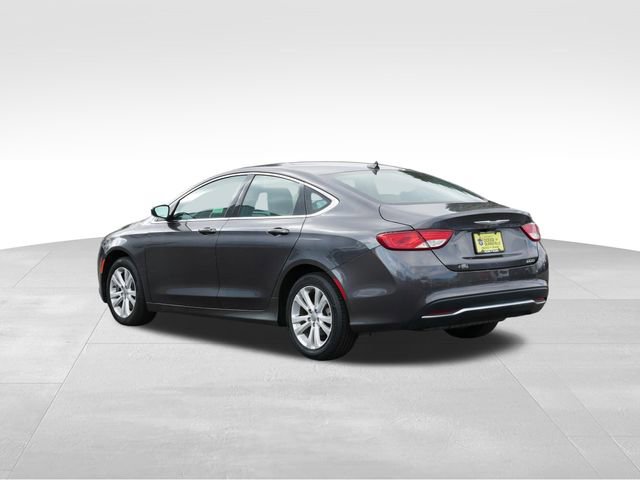 Used 2016 Chrysler 200 Limited image 7