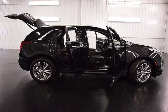 Used 2025 Cadillac XT5 Premium Luxury image 38