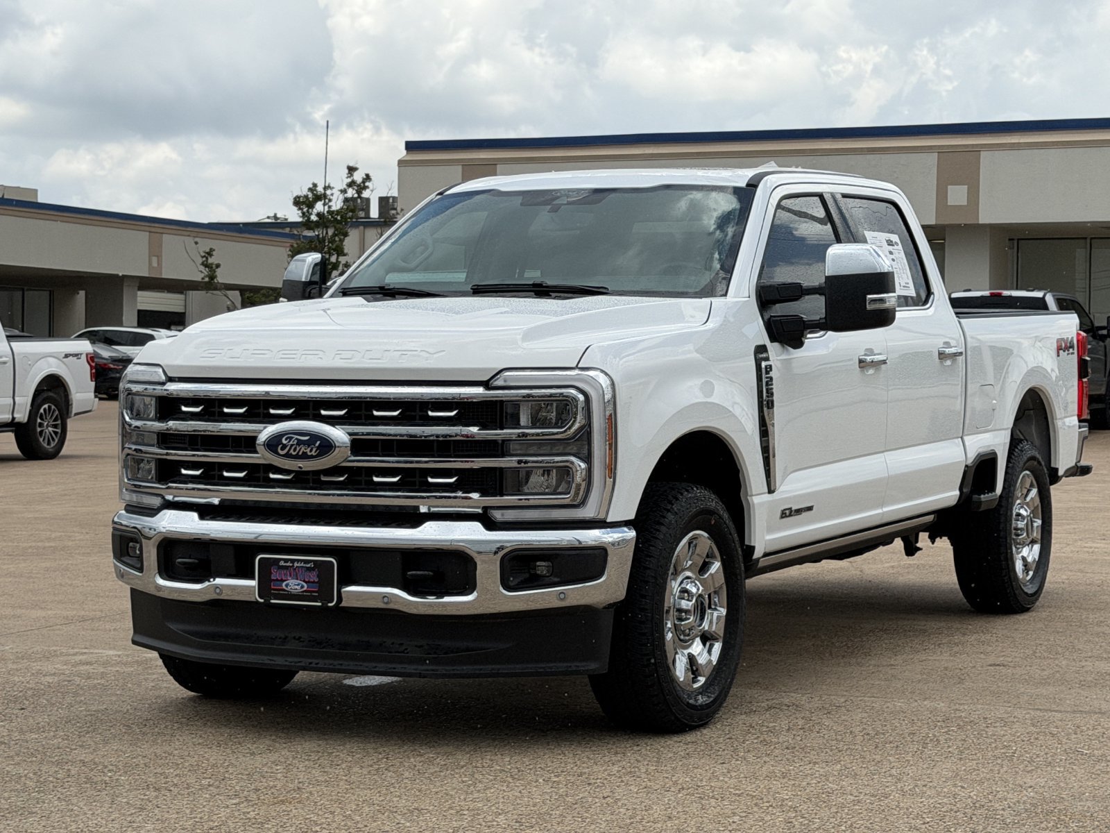 Used 2025 Ford F250 Lariat w/ Lariat Ultimate Package AWD/4WD image 8