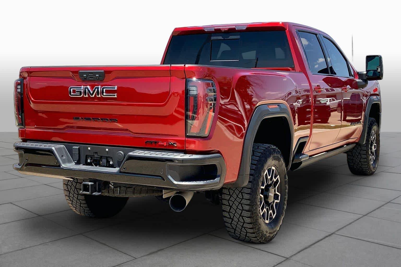 Used 2025 GMC Sierra 2500 AT4X AWD/4WD image 13